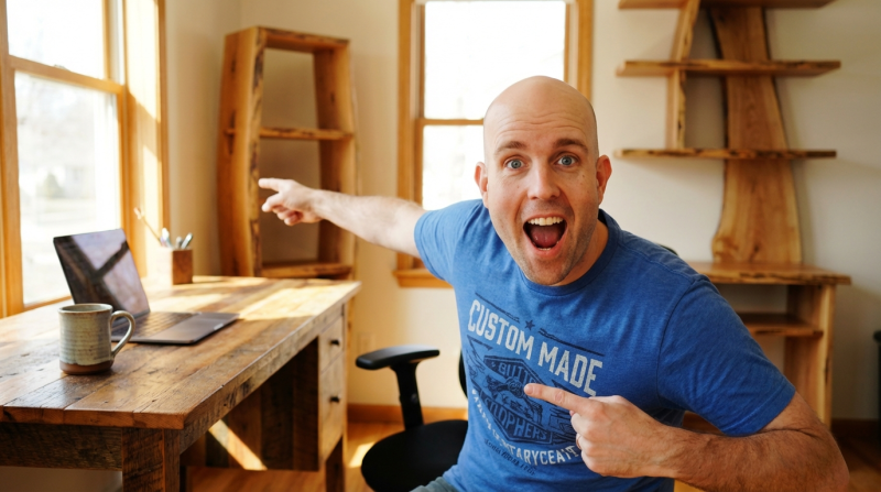 CustomMade - Free Shirt Friday