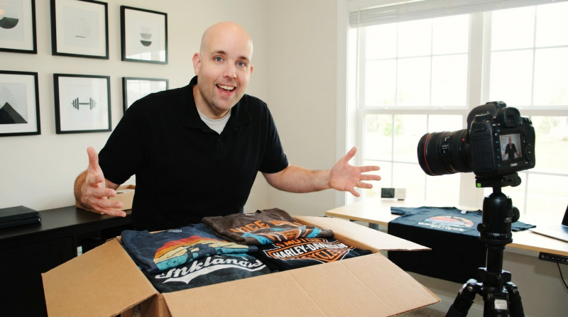 Free Shirt Friday Phenomenom